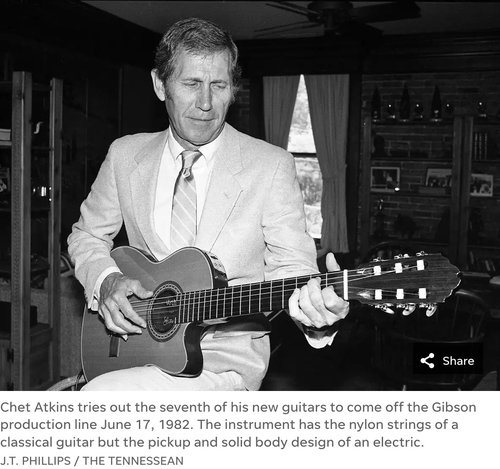 Chet Atkins with his 7th Gibson CE 17:06:1982