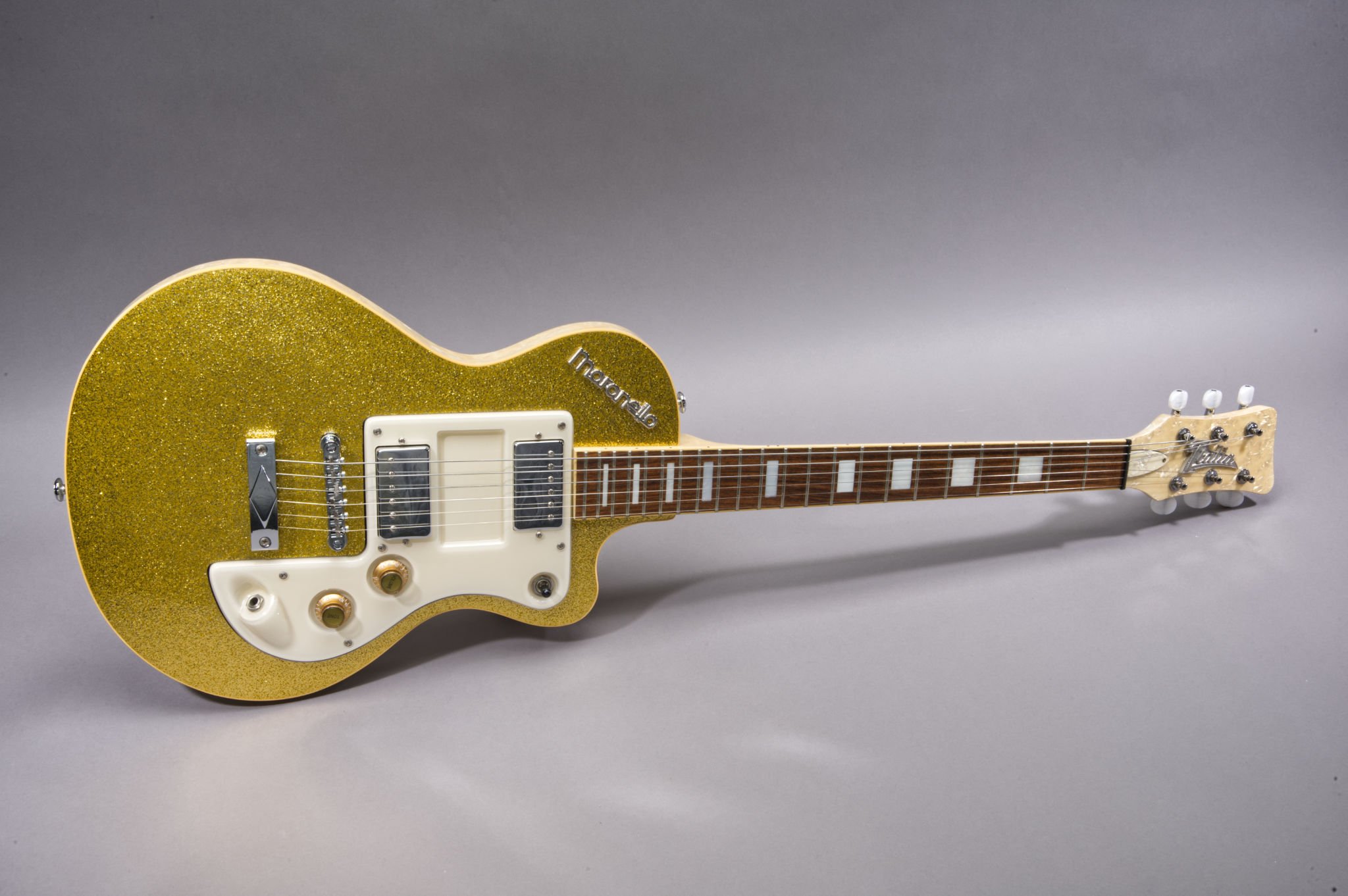 Italia 2002 Maranello Gold Sparkle