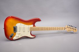 Fender 2008 Stratocaster Russian Heritage Cherry Sunburst