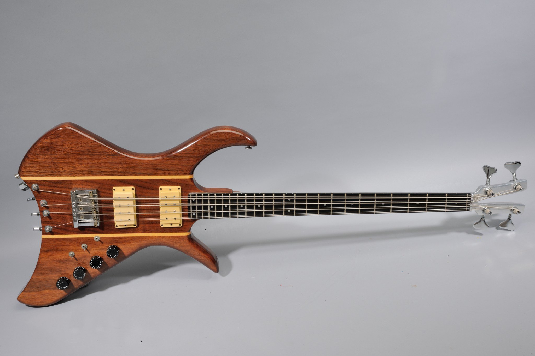 Kramer 8 string deals bass