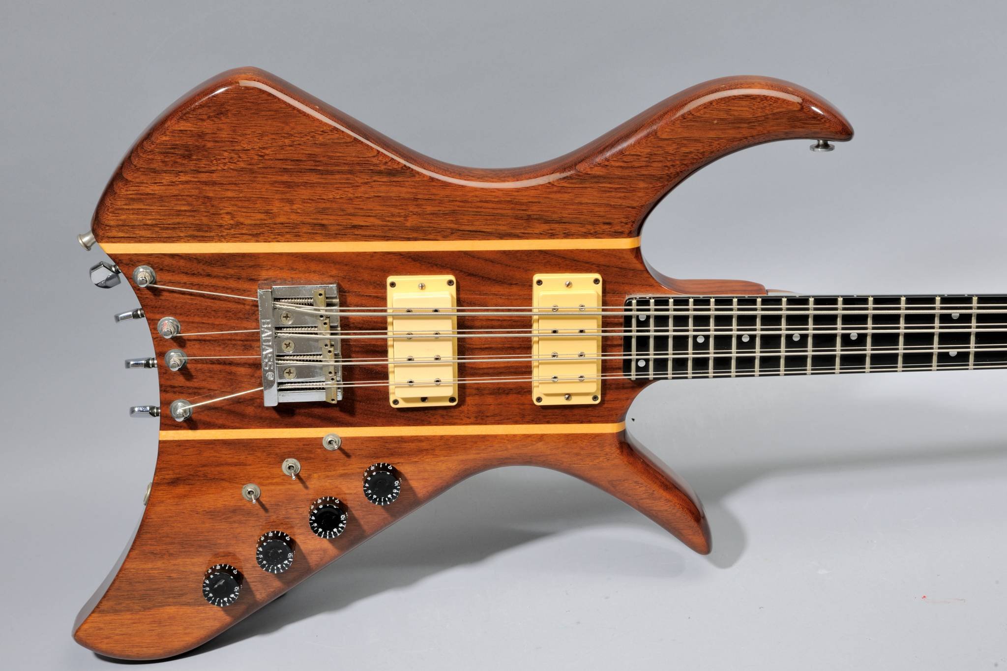 Kramer 8 string deals bass