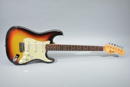 Fender 1964 Stratocaster 3 Tone Sunburst Fender 1964 Stratocaster 3 Tone Sunburst