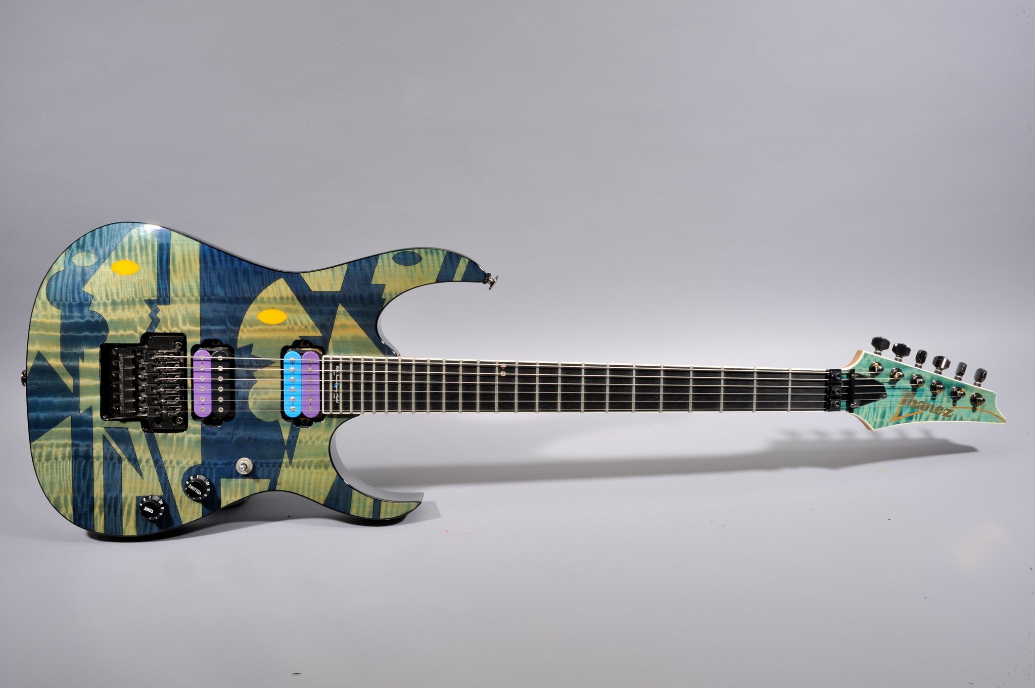 邦楽 \\"J.BOY\\"30th Anniversary Edition Amazon.co.jp: 