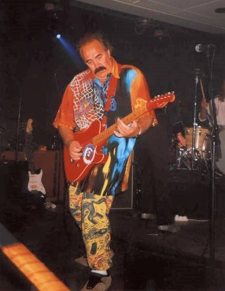 Manny live Stockholm 3 junlho de 2001..
